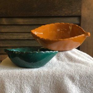 Tan and Green Leaf Bowl Set